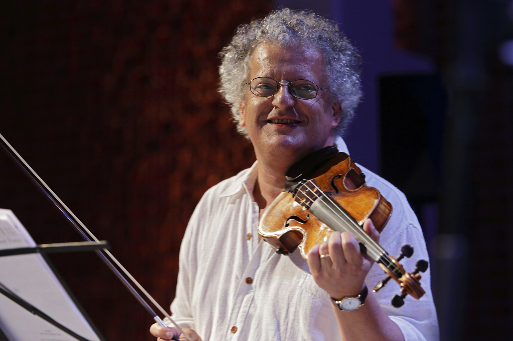 Irvine Arditti in concerto nel Teatro Farnese per la XXXI edizione del Festival Traiettorie